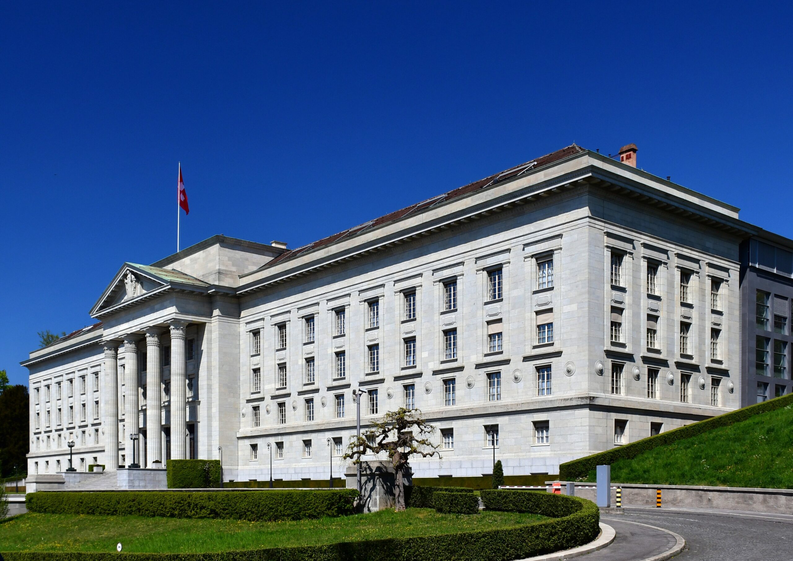 Federal-Supreme-Court-of-Switzerland-2020-cropped.jpg Das Bundesgericht in Lausanne